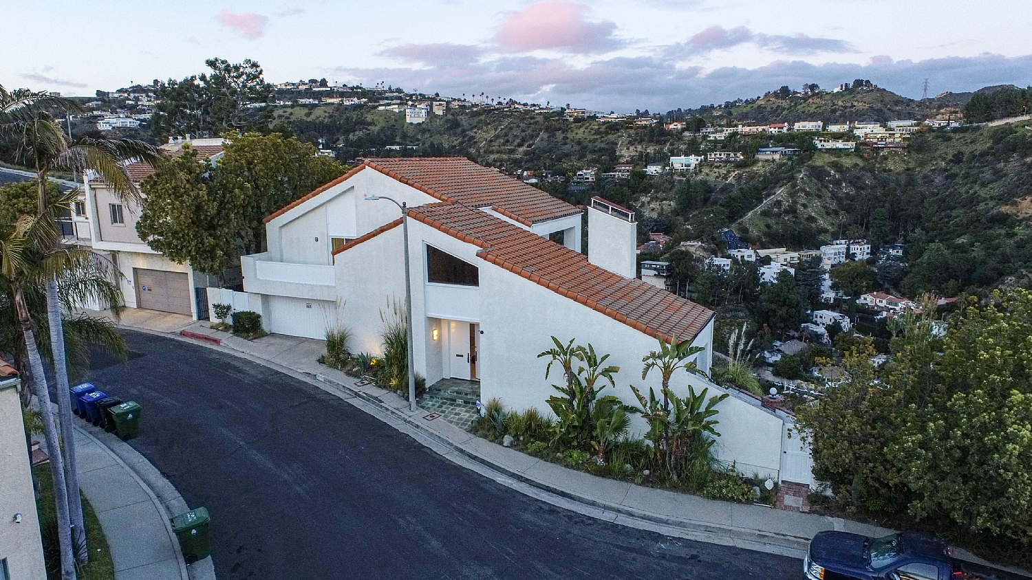 Elfyer - Los Angeles, CA House - For Sale