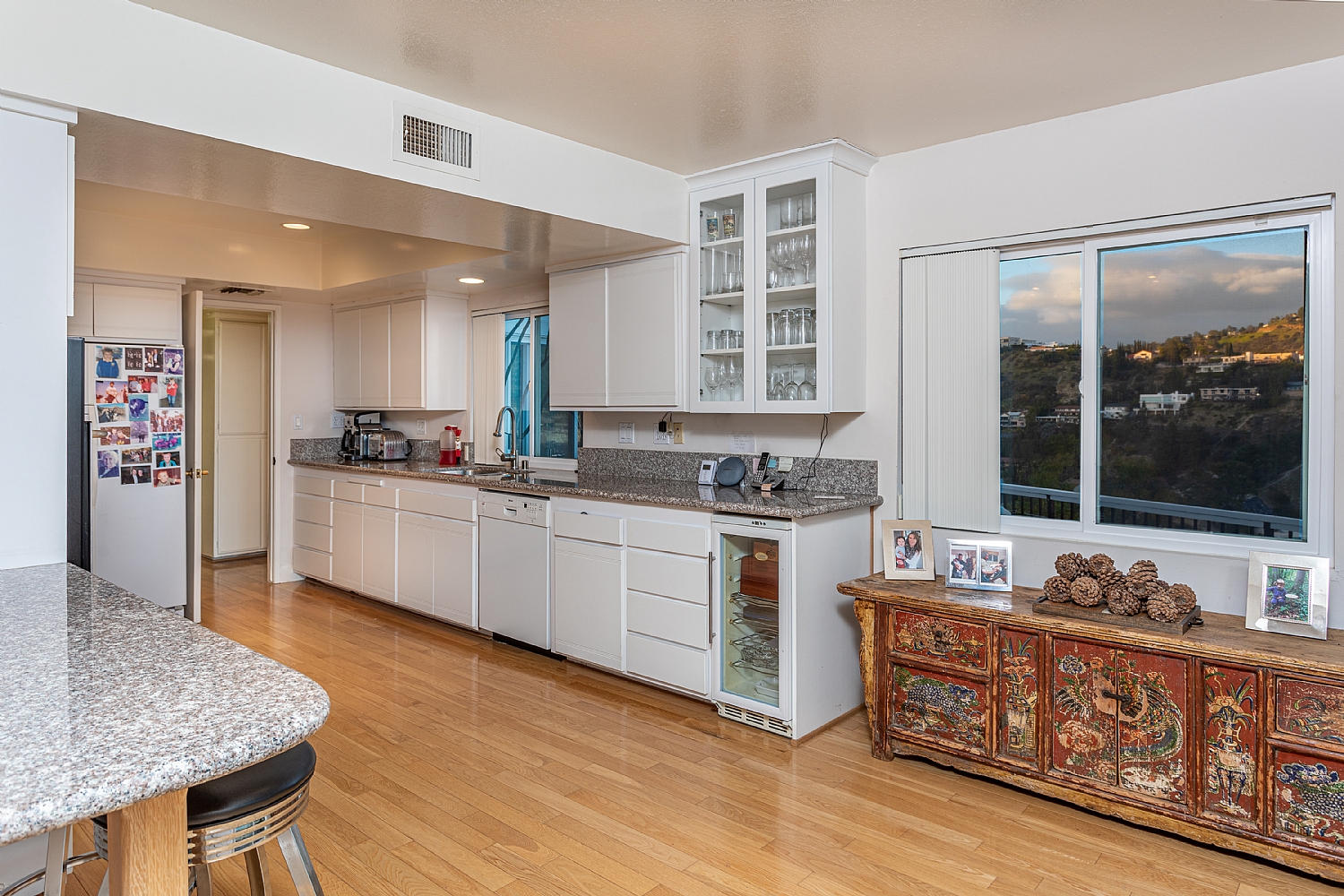 Elfyer - Los Angeles, CA House - For Sale