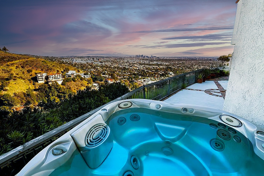 Elfyer - Los Angeles, CA House - For Sale