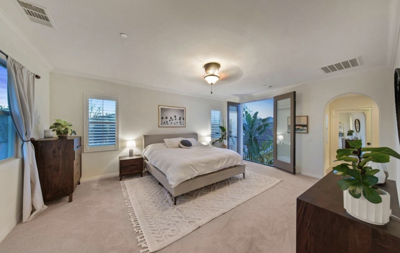 Elfyer - Carlsbad, CA House - For Sale