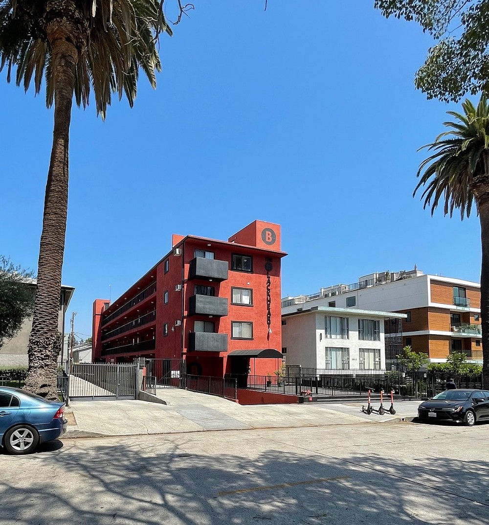 Elfyer - Los Angeles, CA House - For Sale