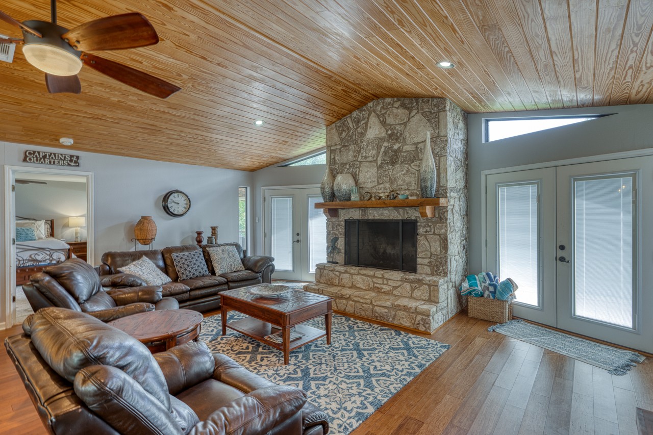 Elfyer - Sunrise Beach, TX House - For Sale