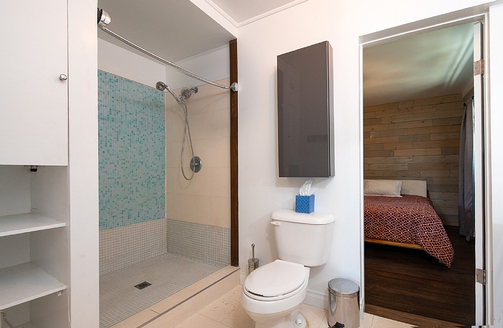 Elfyer - Los Angeles, CA House - For Sale