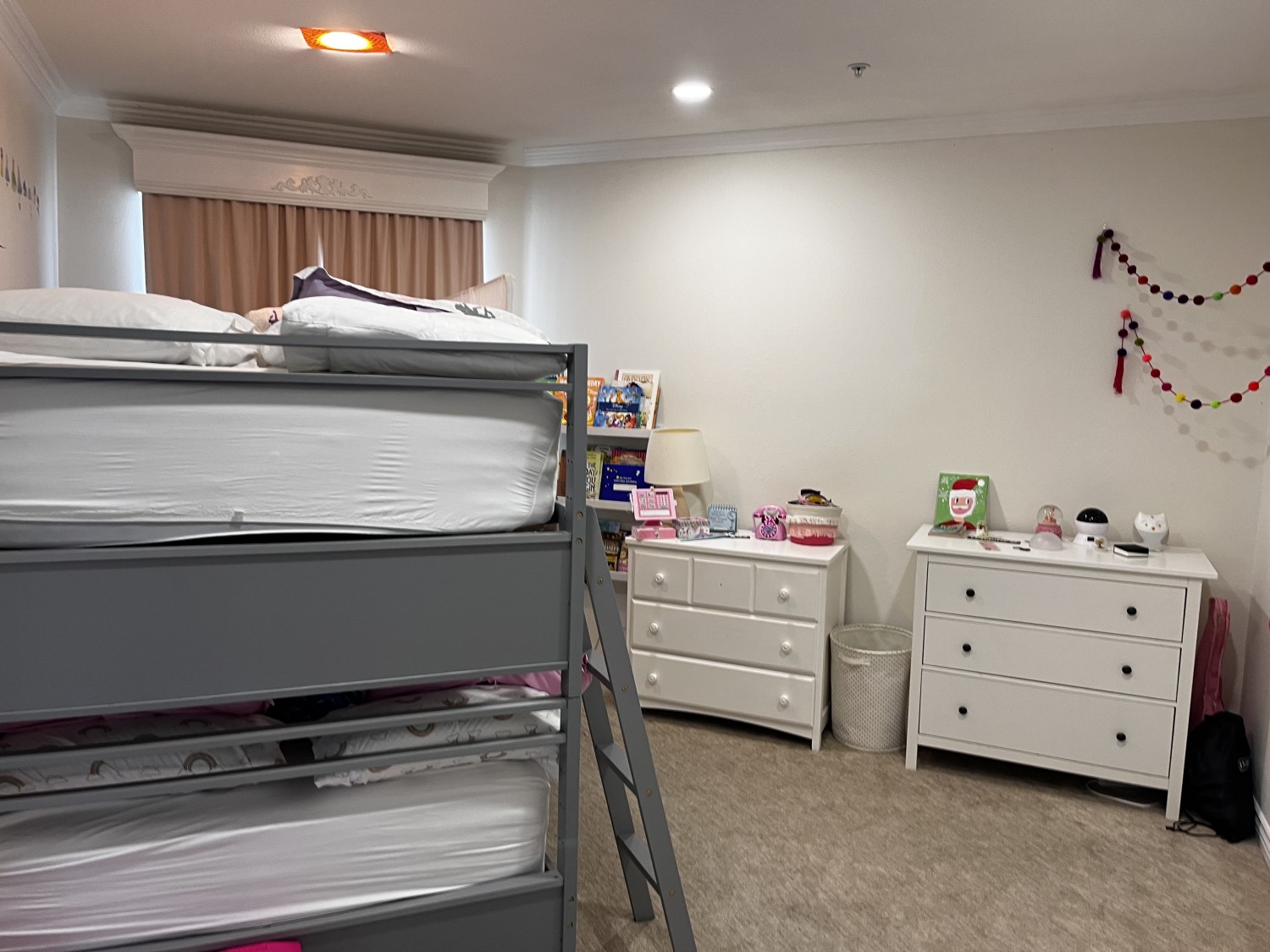 Elfyer - Irvine, CA House - For Sale