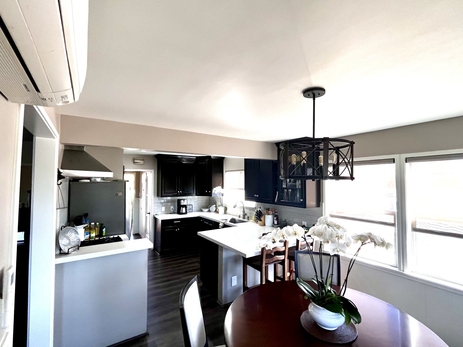 Elfyer - Burbank, CA House - For Sale