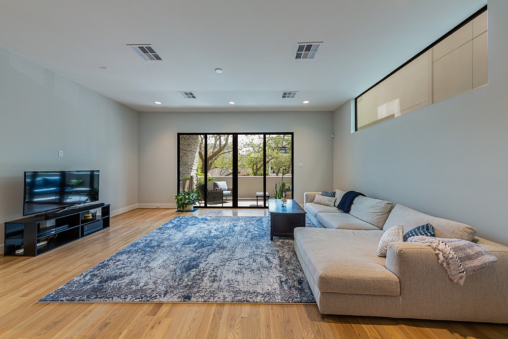 Elfyer - Houston, TX House - For Sale