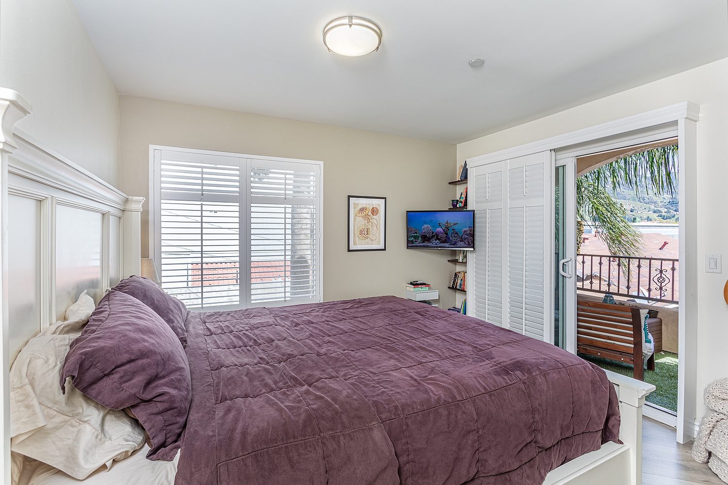 Elfyer - Burbank, CA House - For Sale