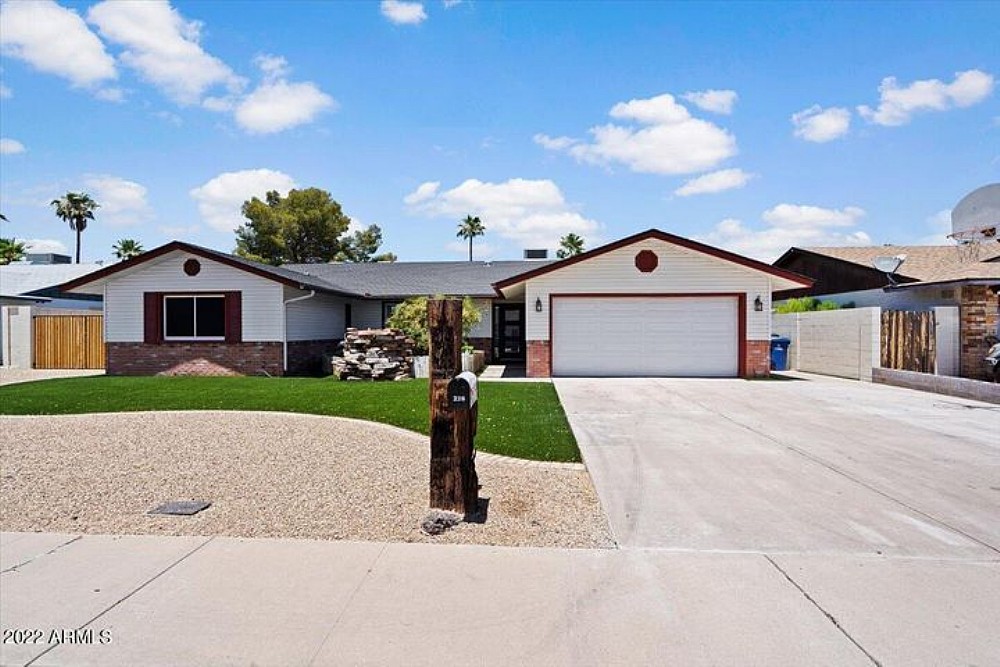 Elfyer - Tempe, AZ House - For Sale