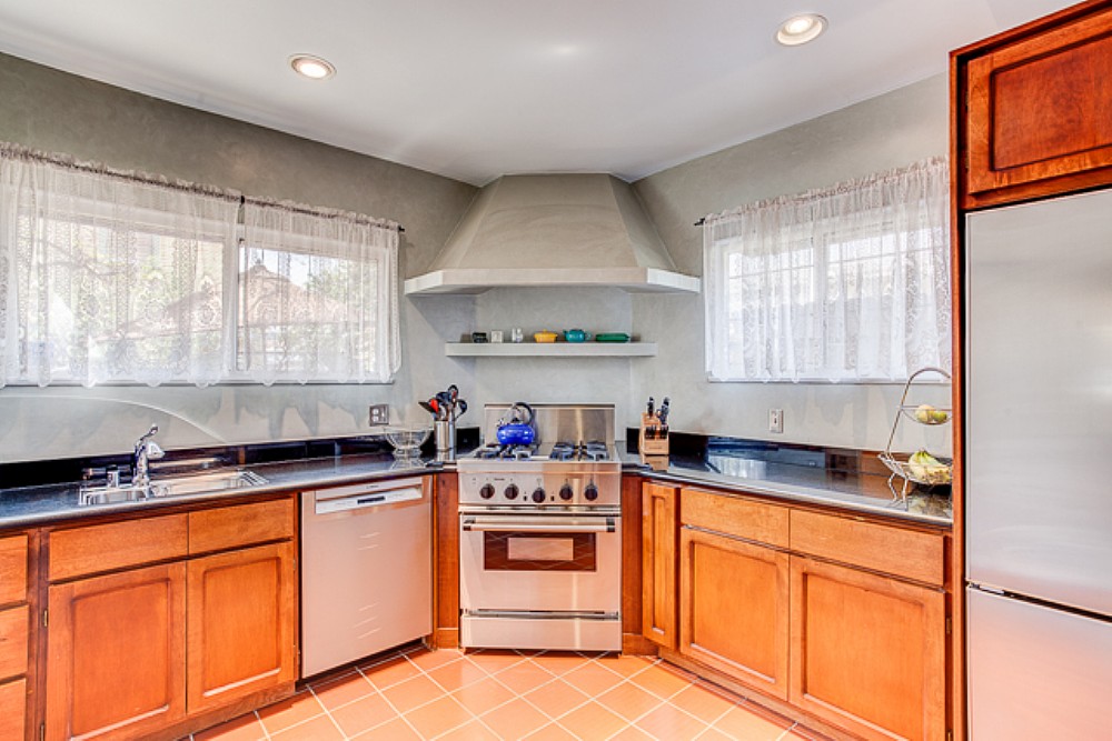 Elfyer - Los Angeles, CA House - For Sale