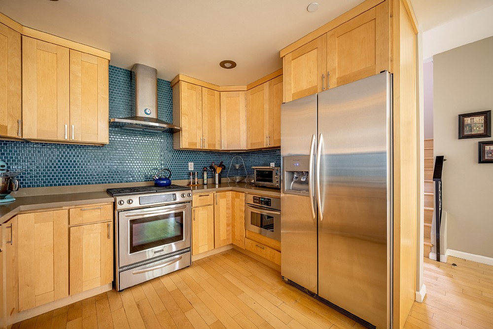 Elfyer - Los Angeles, CA House - For Sale