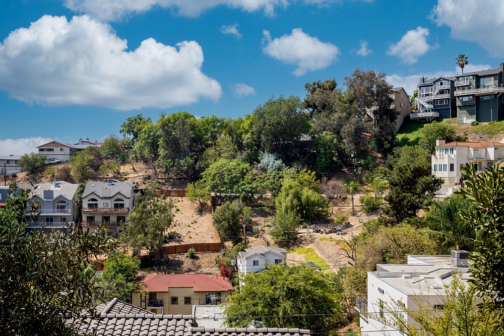 Elfyer - Los Angeles, CA House - For Sale