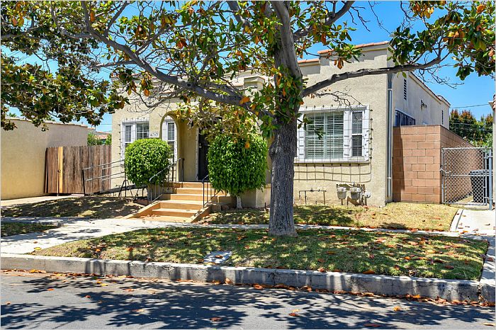 Elfyer - Los Angeles, CA House - For Sale