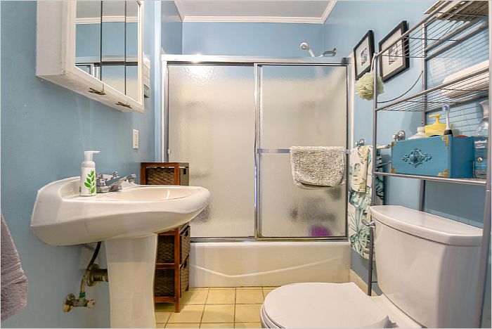 Elfyer - Los Angeles, CA House - For Sale