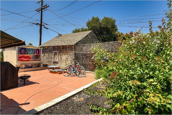 Elfyer - Los Angeles, CA House - For Sale