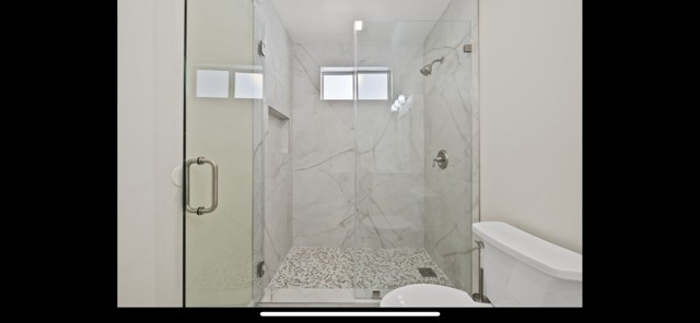 Elfyer - North Hollywood, CA House - For Sale