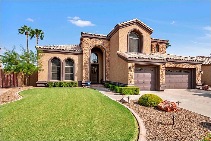 Elfyer - Gilbert, AZ House - For Sale