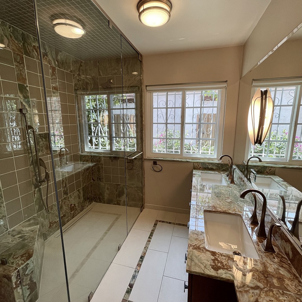 Elfyer - Burbank, CA House - For Sale