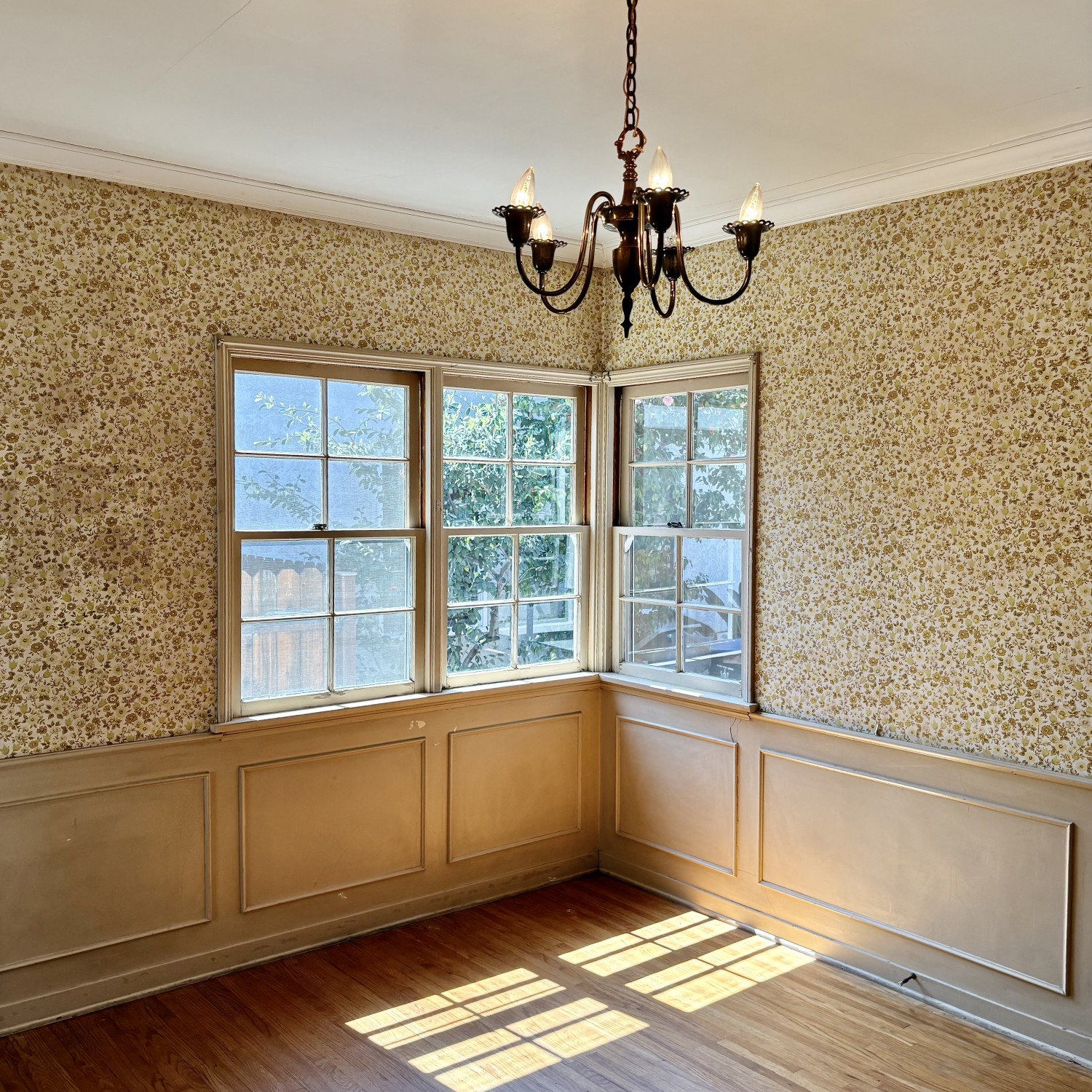 Elfyer - Pasadena, CA House - For Sale