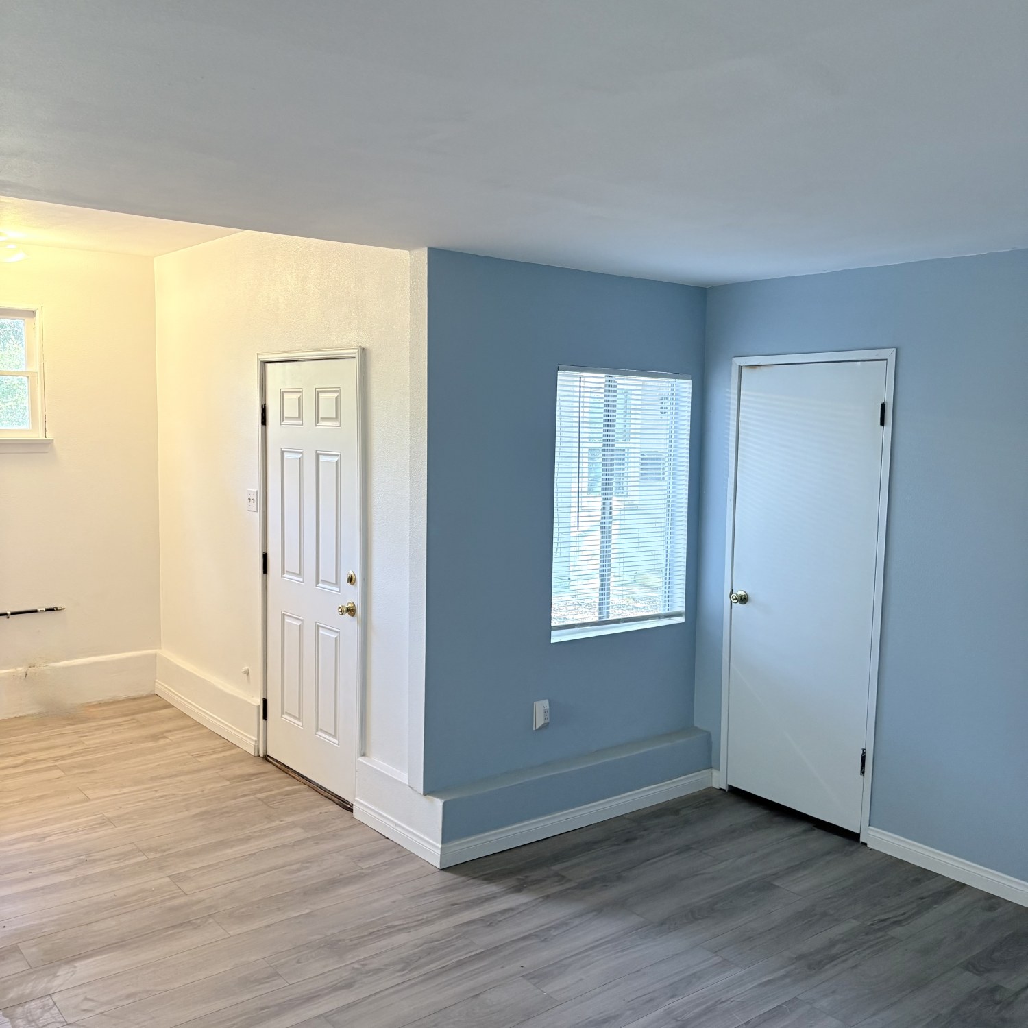 Elfyer - Monrovia, CA House - For Sale