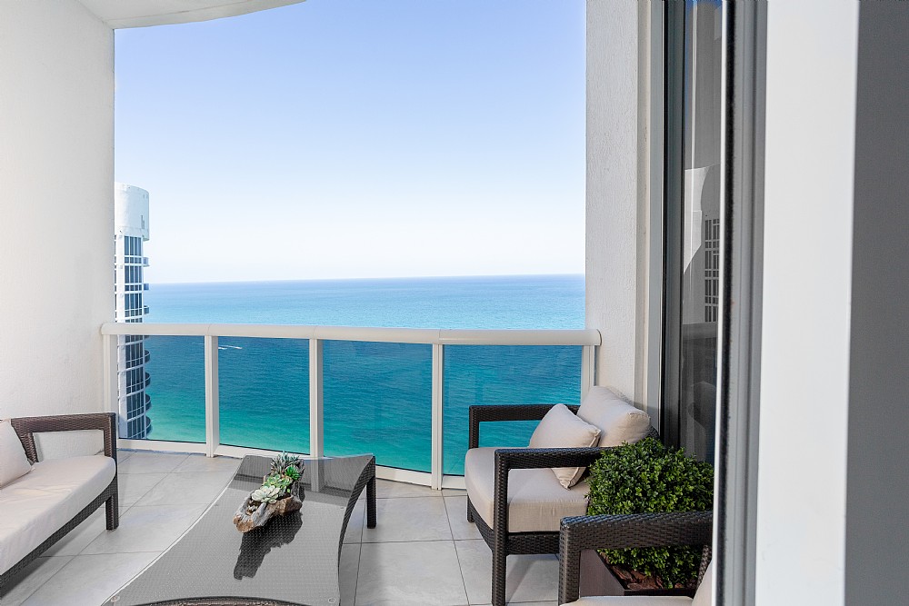 Elfyer - Sunny Isles Beach, FL House - For Sale