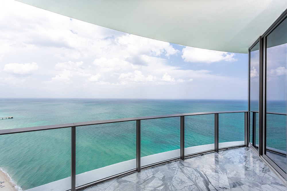 Elfyer - Sunny Isles Beach, FL House - For Sale