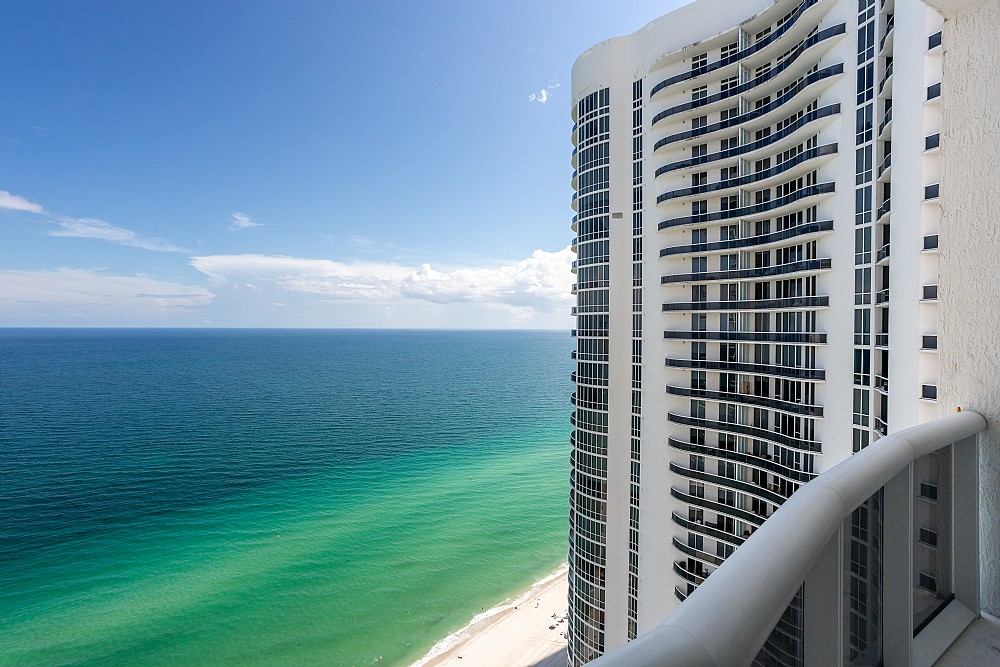 Elfyer - Sunny Isles Beach, FL House - For Sale