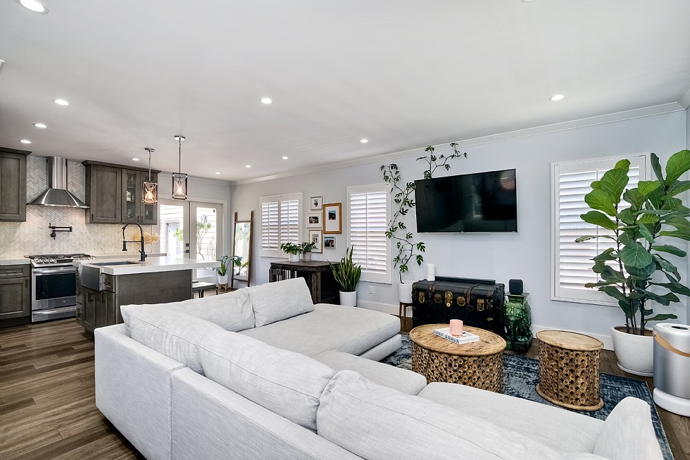 Elfyer - North Park, CA House - For Sale