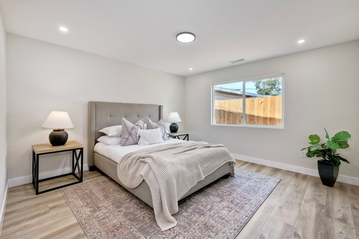 Elfyer - Imperial Beach, CA House - For Sale