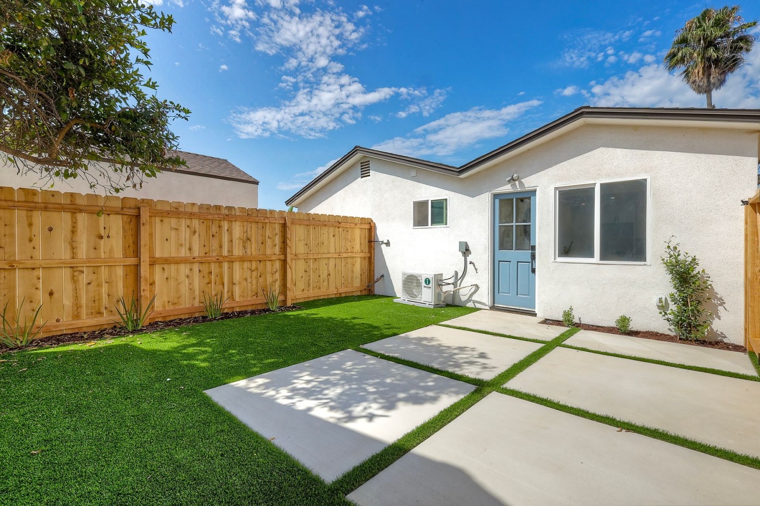 Elfyer - Imperial Beach, CA House - For Sale