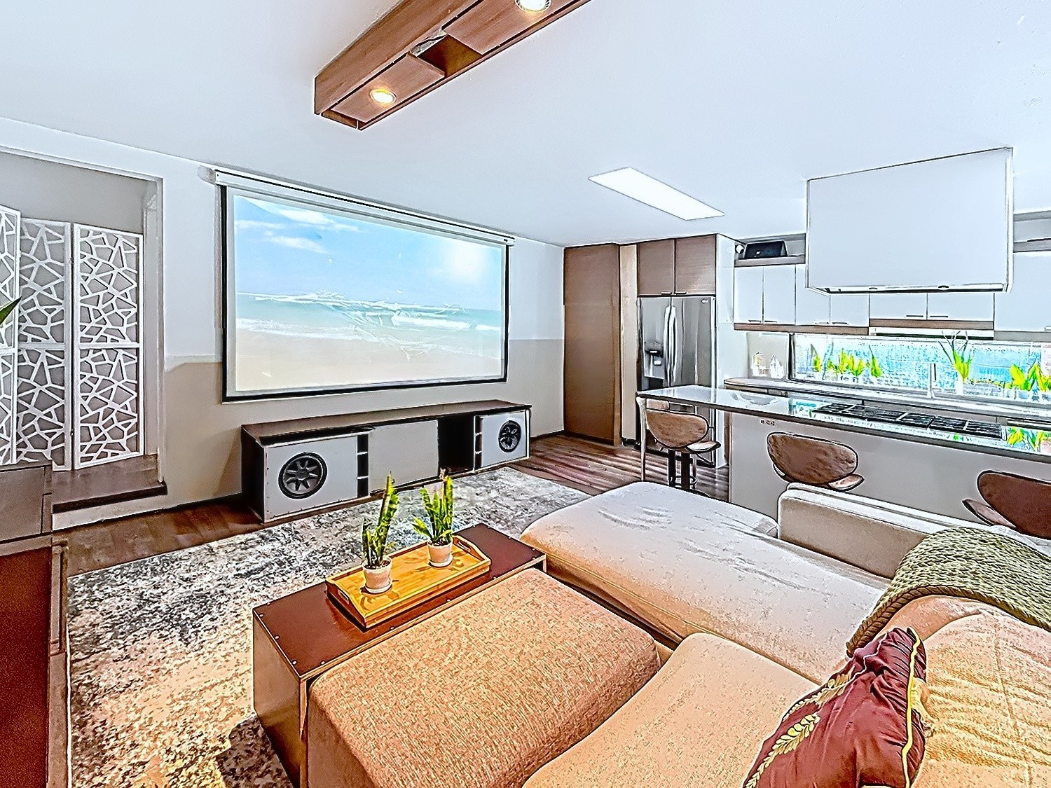 Elfyer - Los Angeles, CA House - For Sale