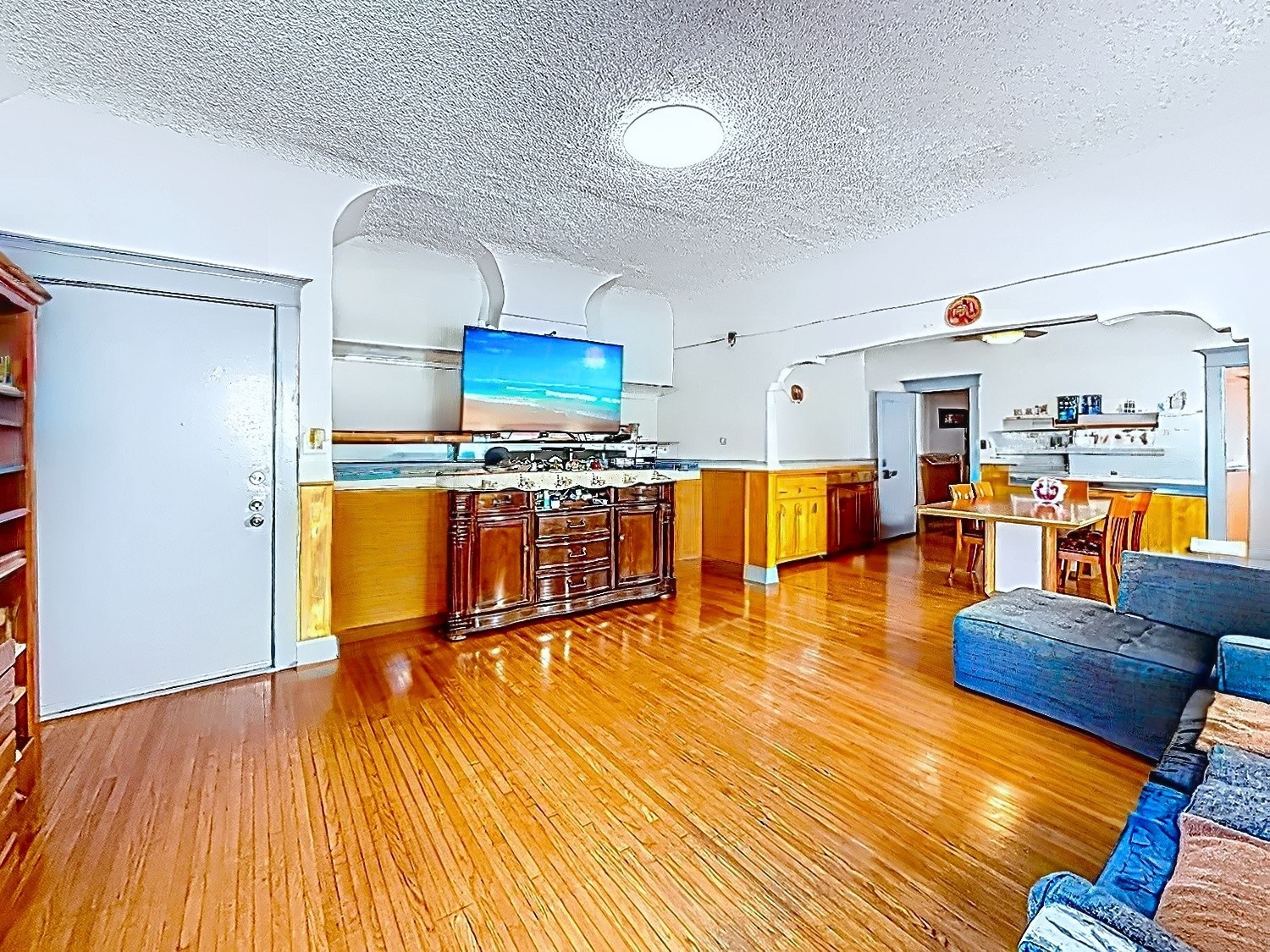 Elfyer - Los Angeles, CA House - For Sale