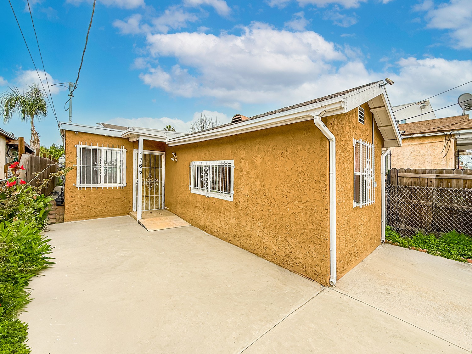 Elfyer - Los Angeles, CA House - For Sale