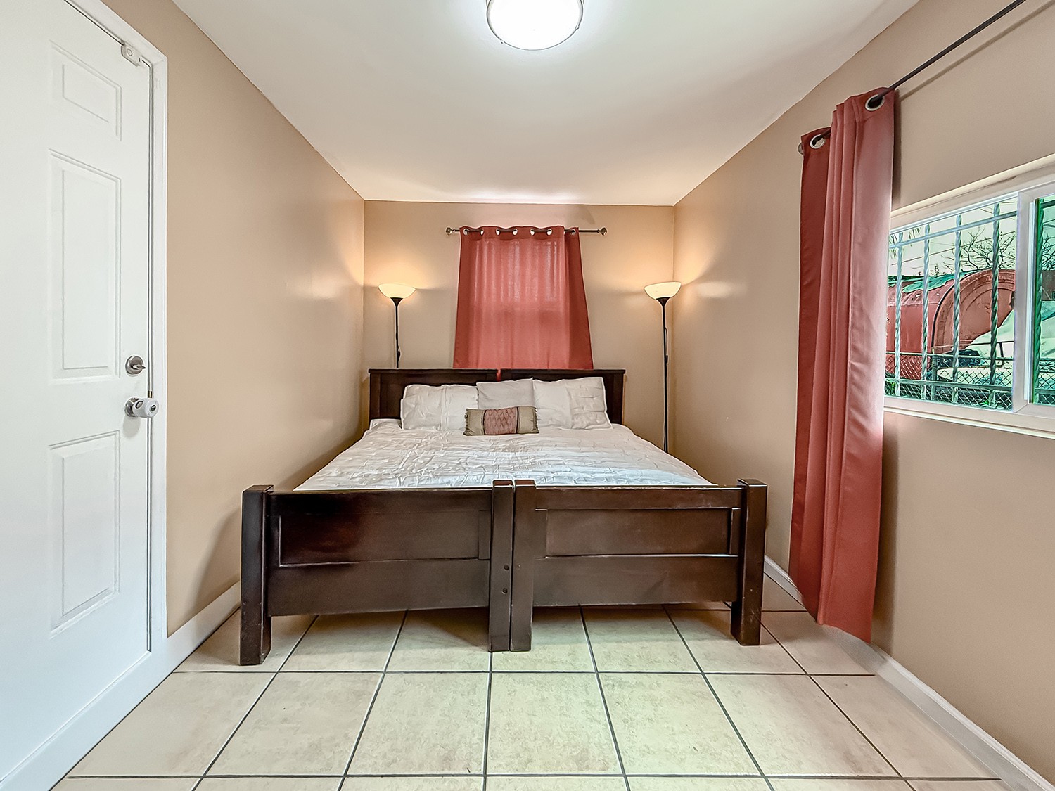 Elfyer - Los Angeles, CA House - For Sale