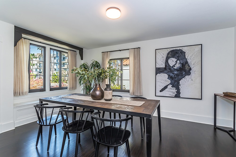 Elfyer - Los Angeles, CA House - For Sale