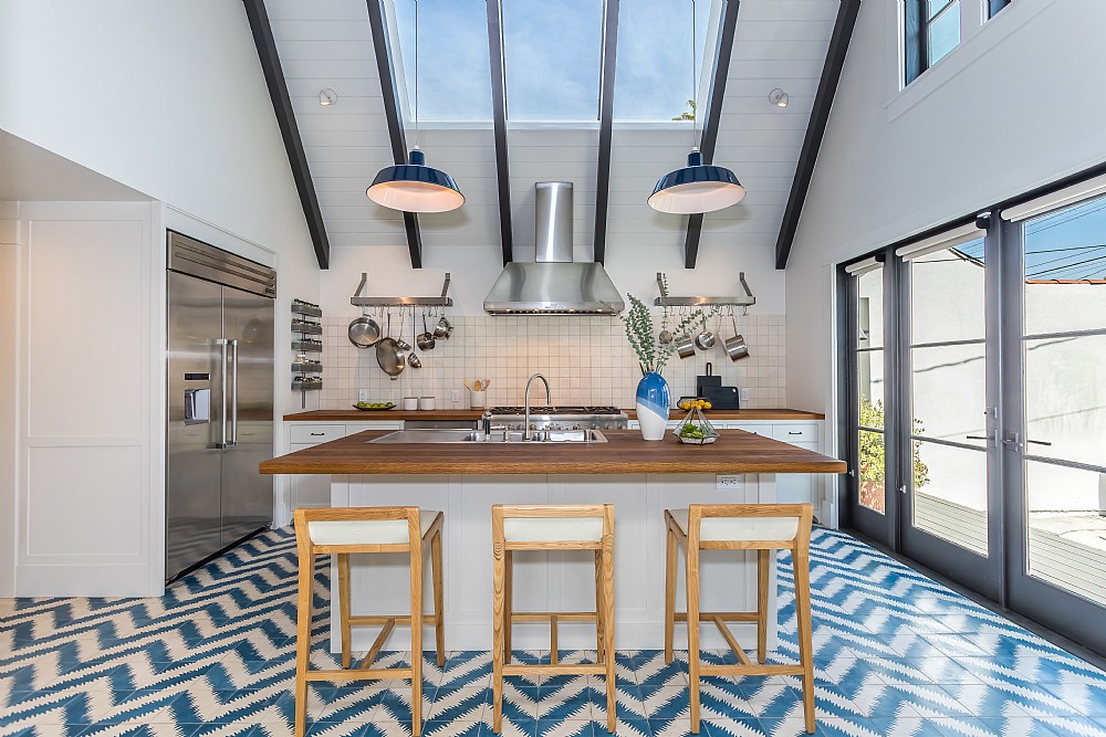 Elfyer - Los Angeles, CA House - For Sale