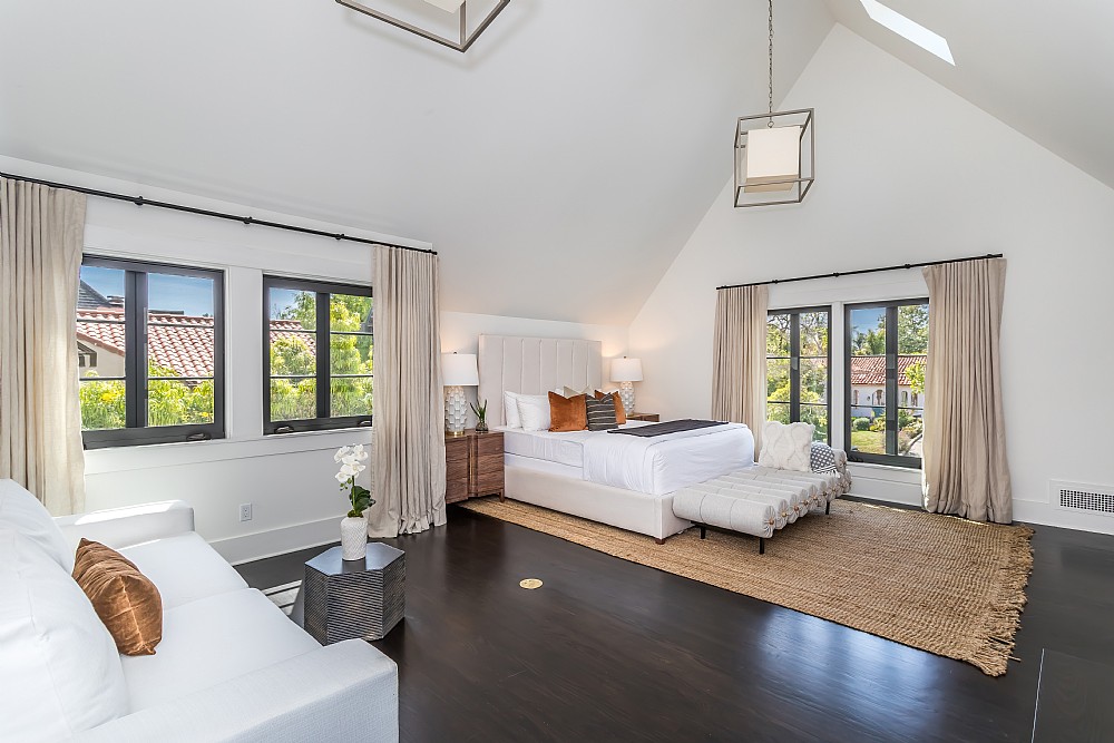 Elfyer - Los Angeles, CA House - For Sale