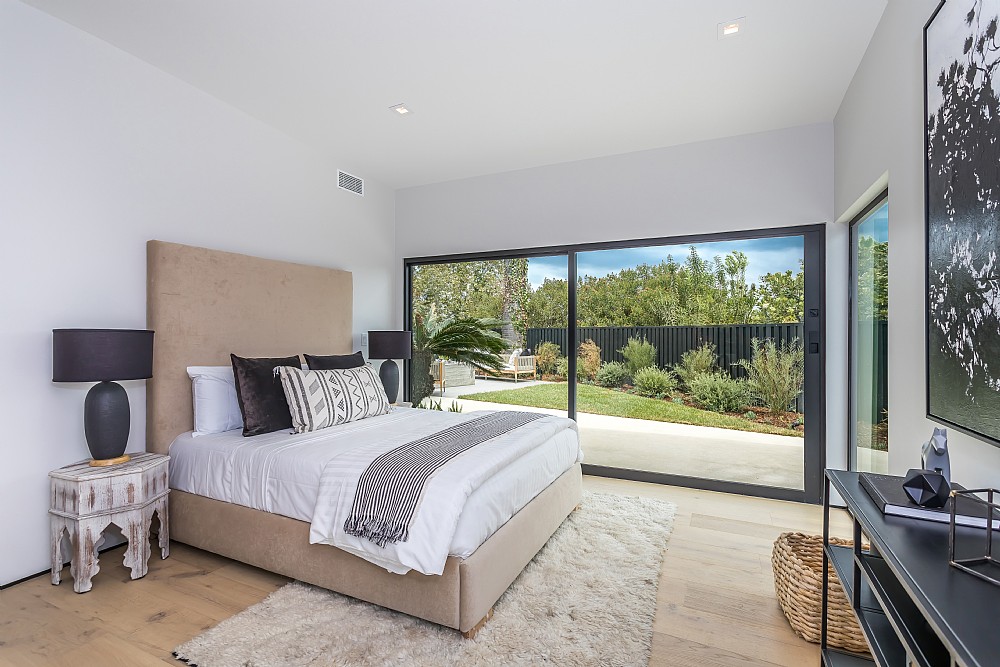 Elfyer - Los Angeles, CA House - For Sale