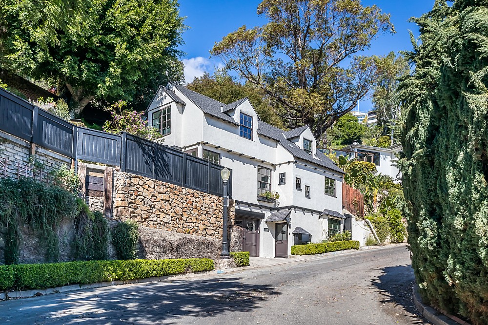 Elfyer - Los Angeles, CA House - For Sale