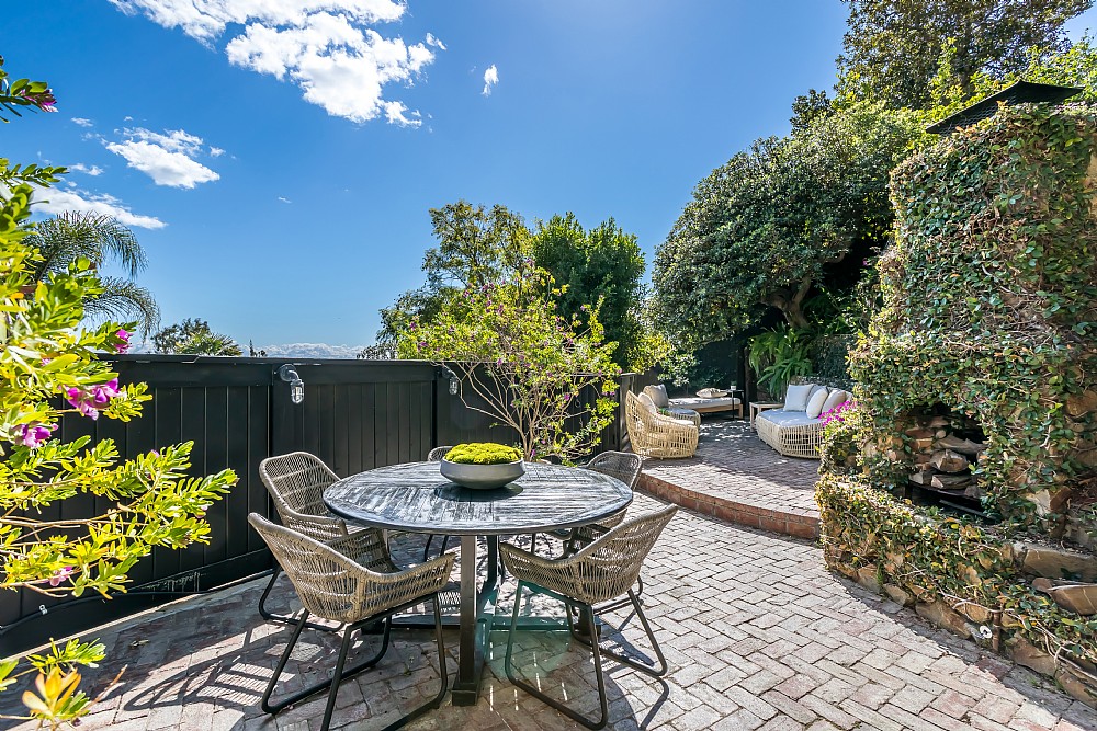 Elfyer - Los Angeles, CA House - For Sale