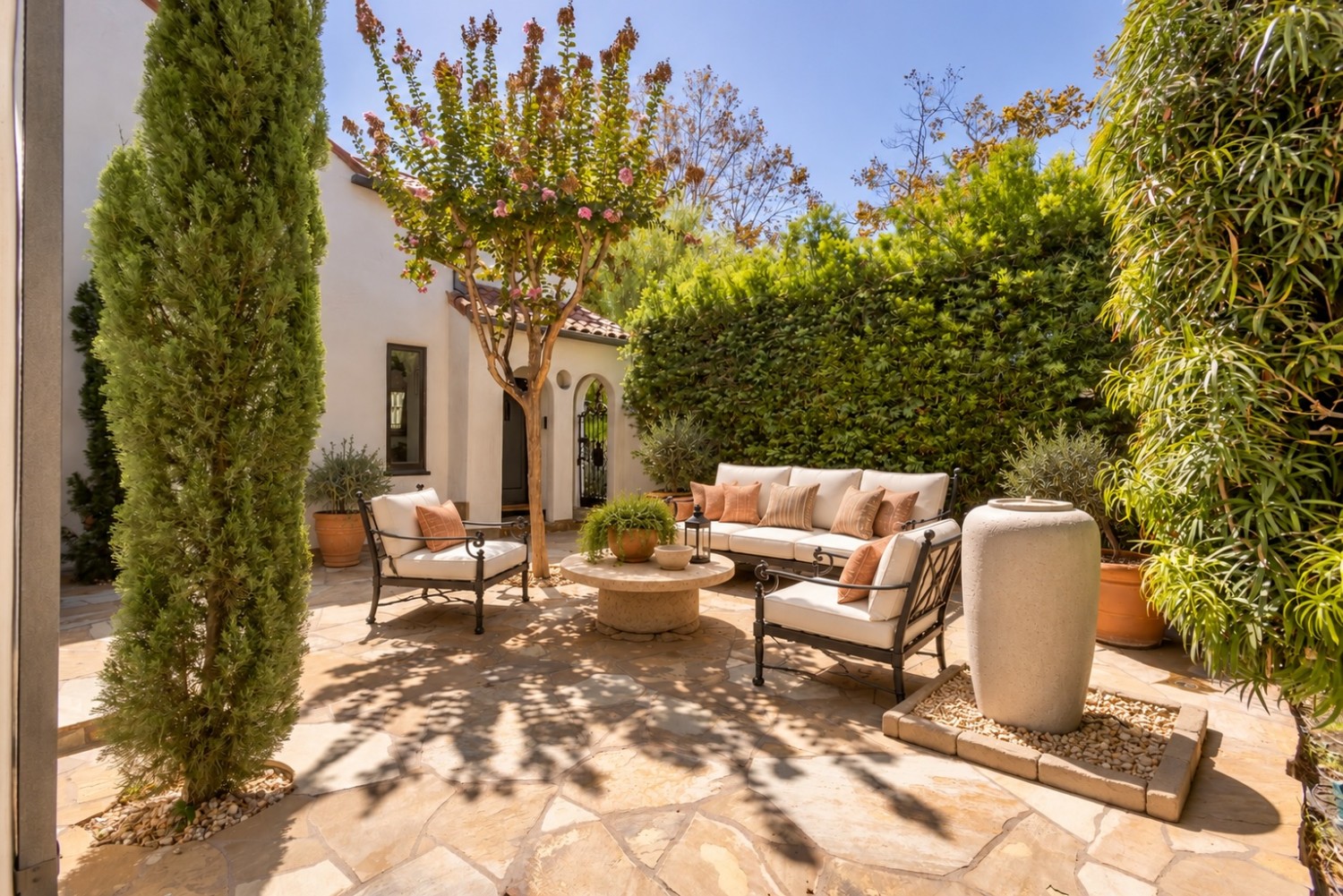 Elfyer - Los Angeles, CA House - For Sale