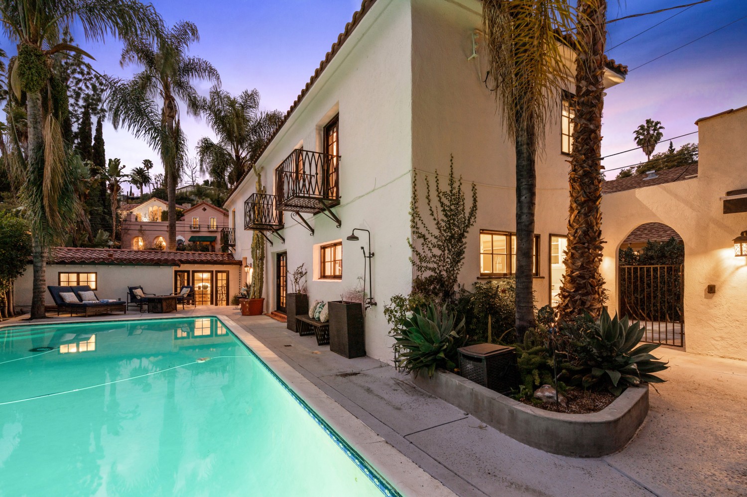 Elfyer - Los Angeles, CA House - For Sale