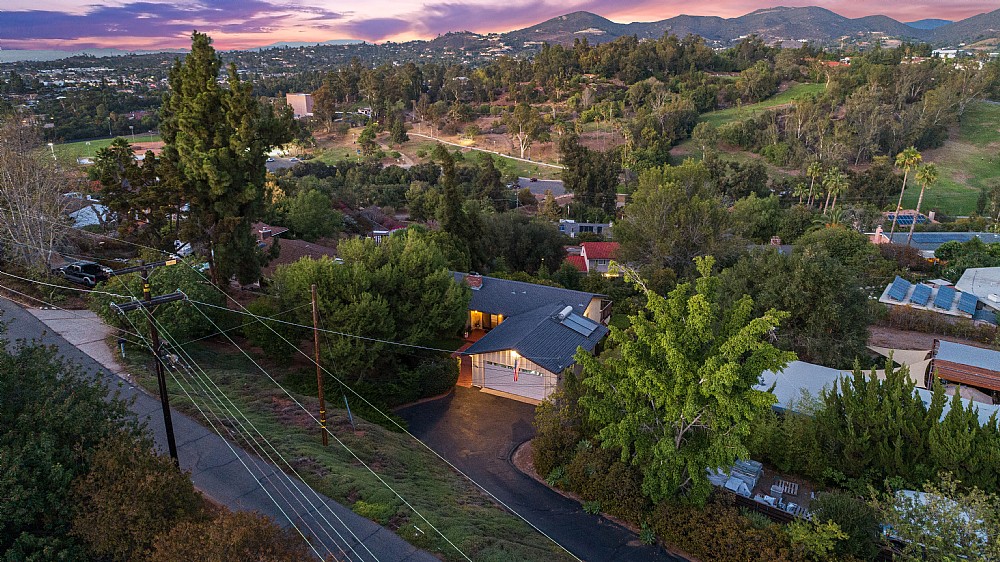 Elfyer - Vista, CA House - For Sale