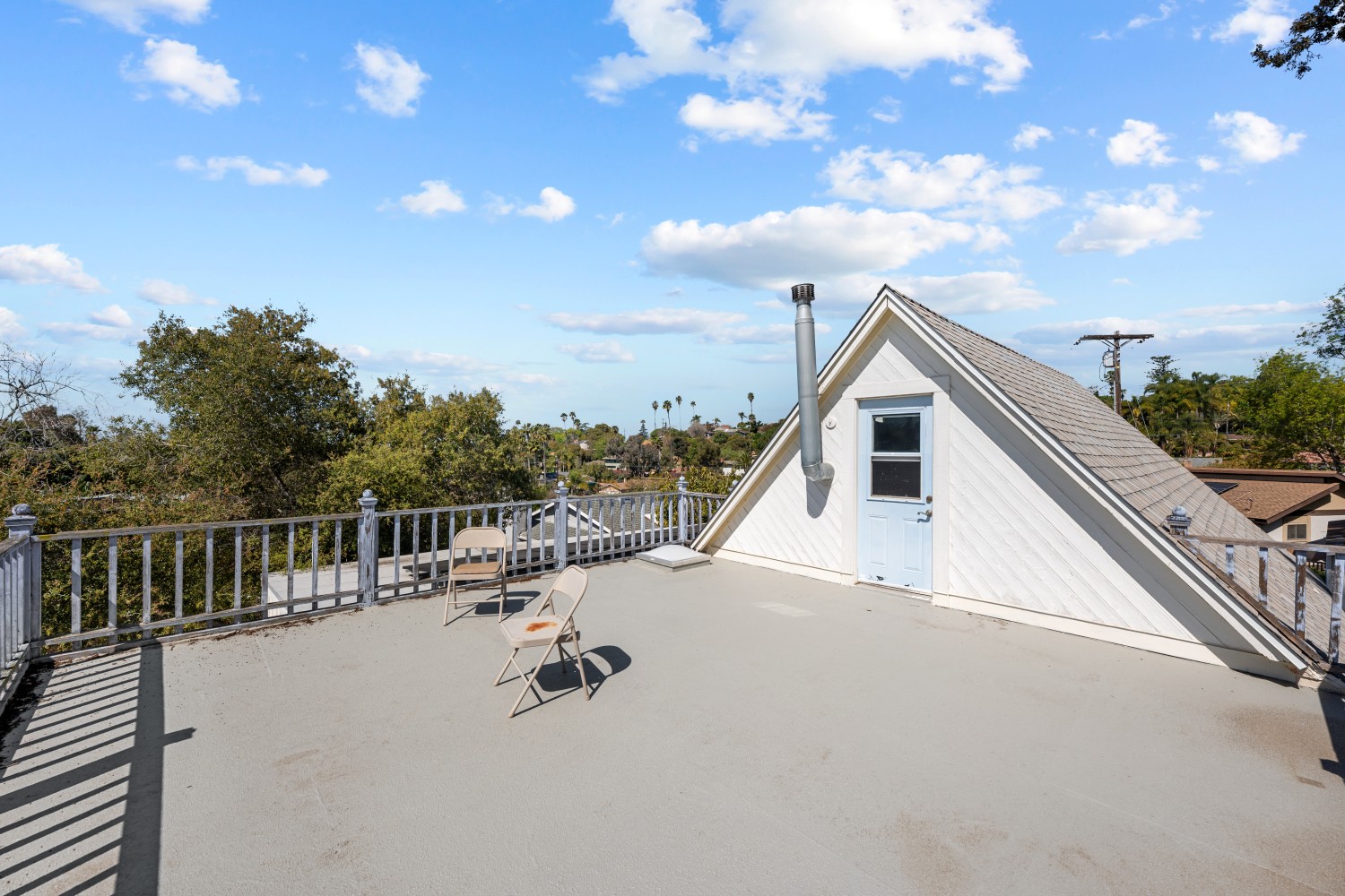 Elfyer - Vista, CA House - For Sale