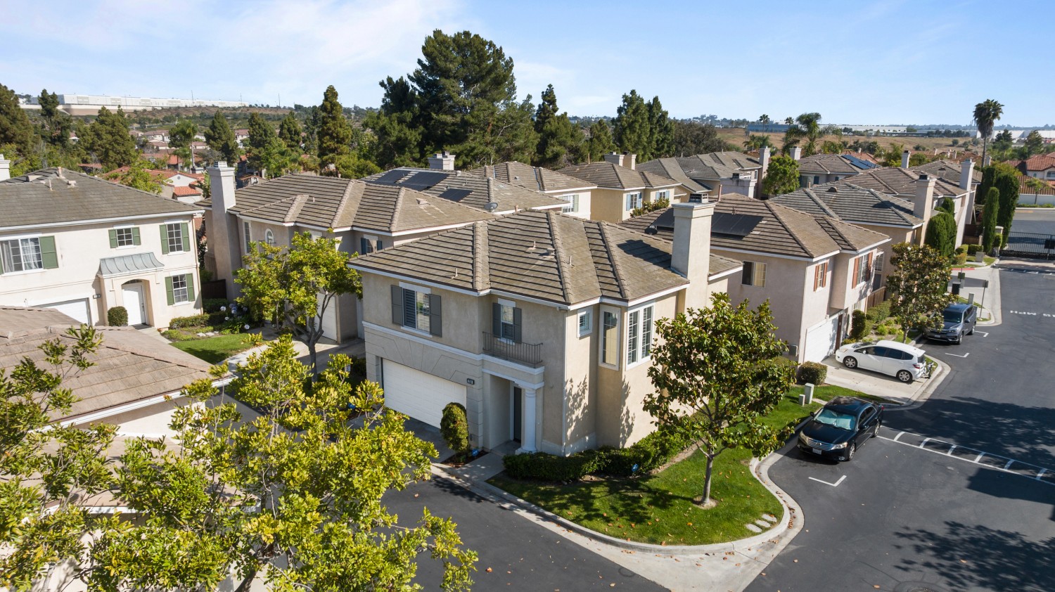 Elfyer - Oceanside,  House - For Sale