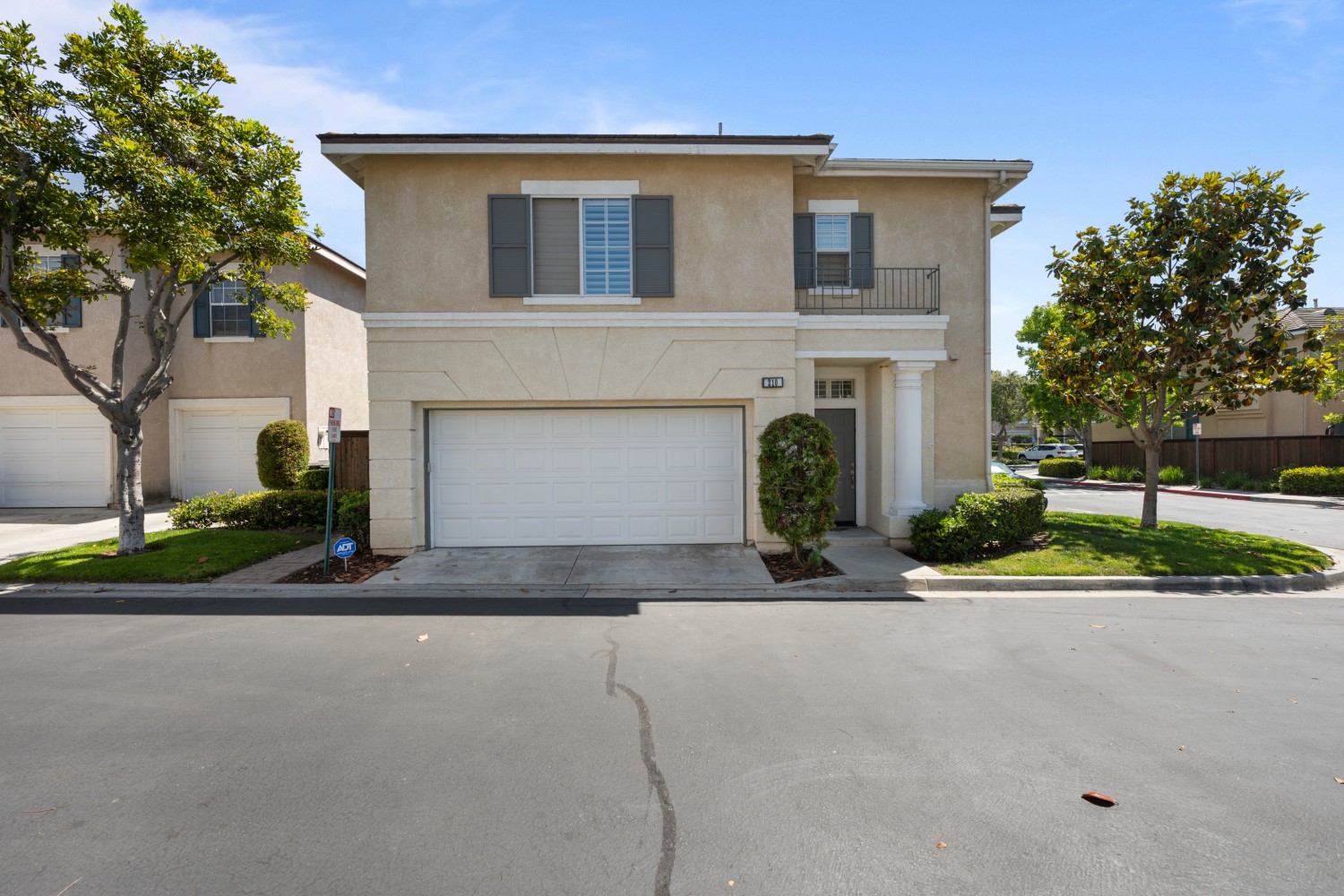 Elfyer - Oceanside,  House - For Sale