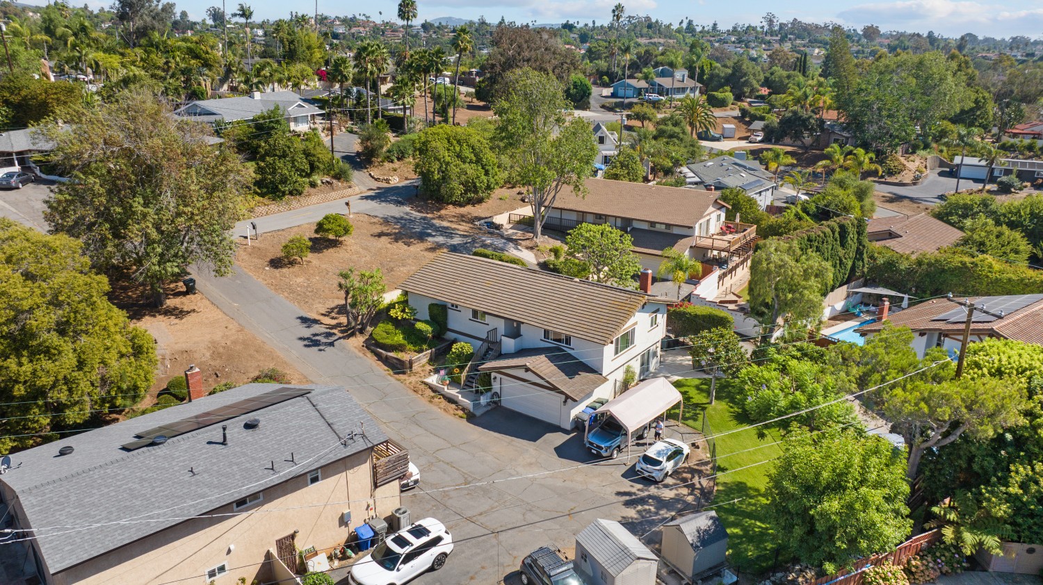 Elfyer - Vista, CA House - For Sale