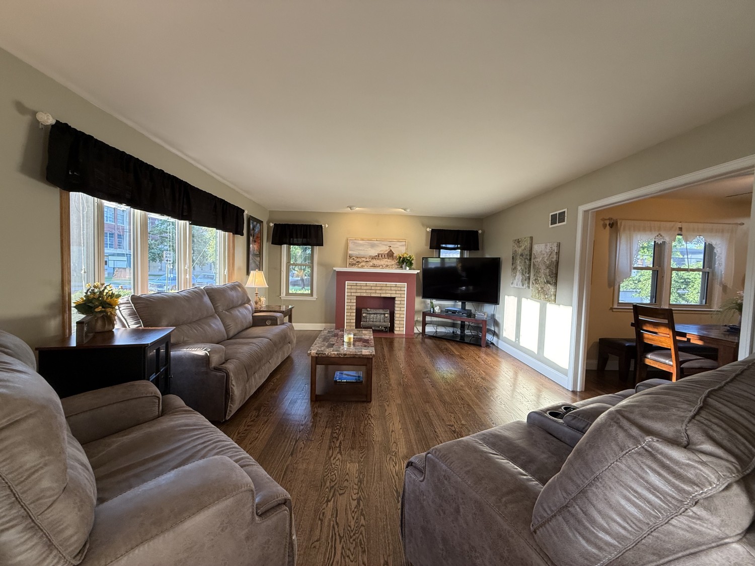 Elfyer - Hays, KS House - For Sale