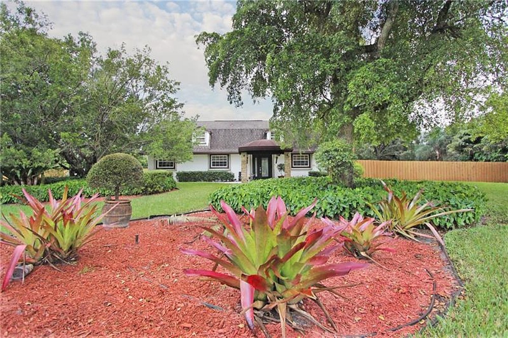 Elfyer - Davie, FL House - For Sale