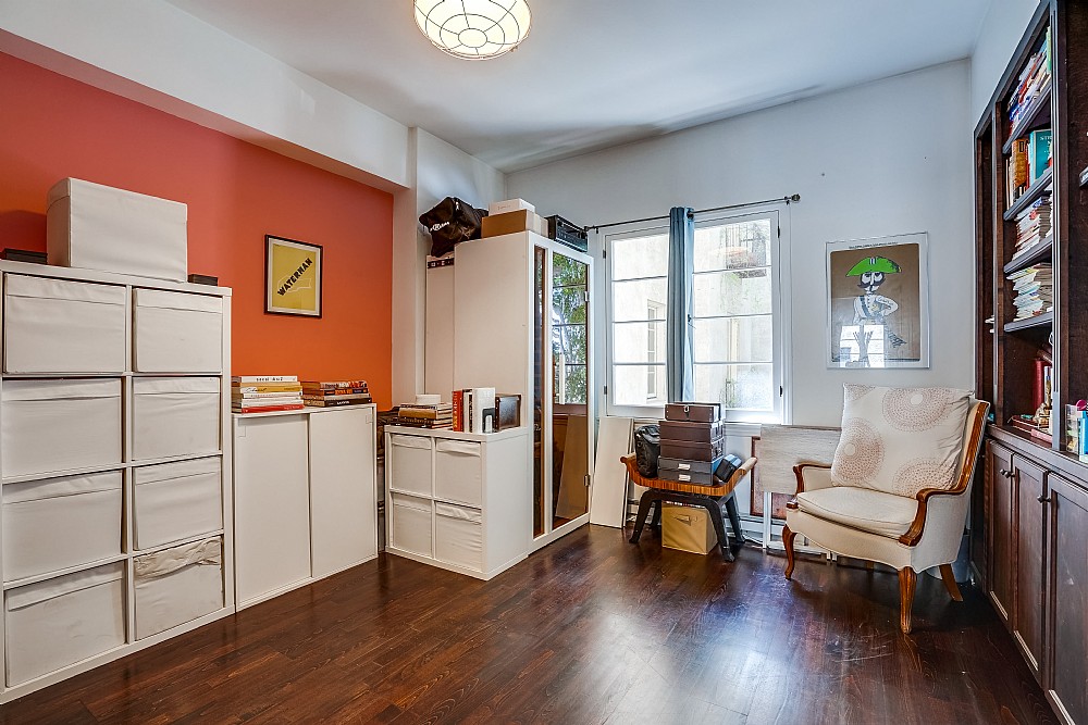 Elfyer - Los Angeles, CA House - For Sale