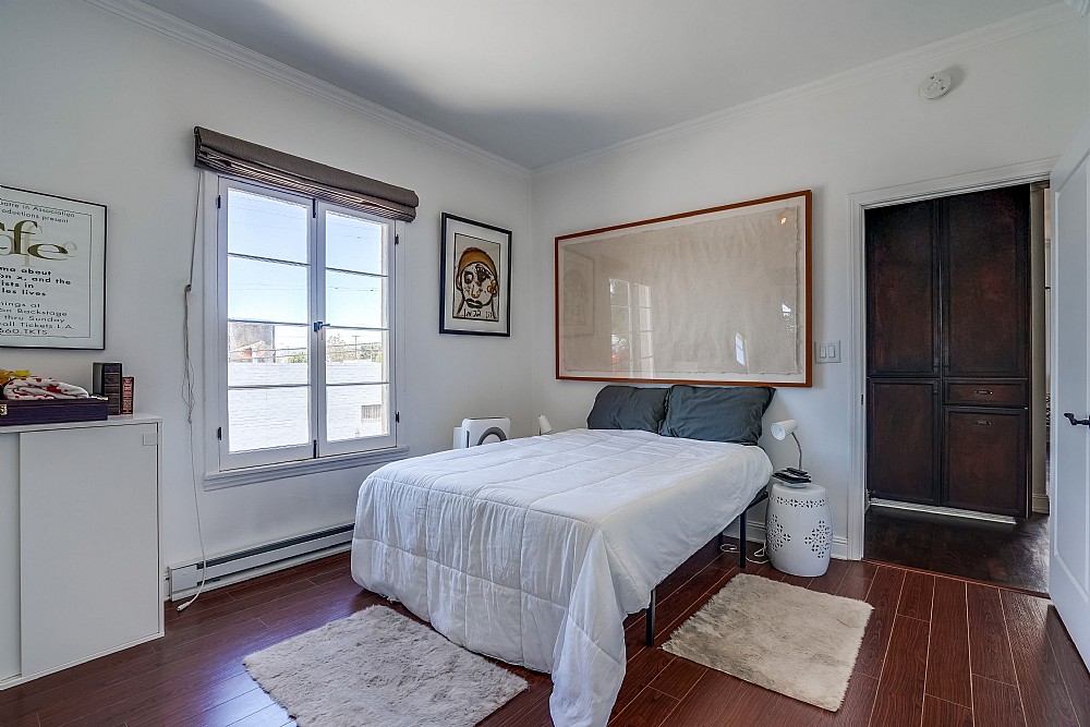 Elfyer - Los Angeles, CA House - For Sale